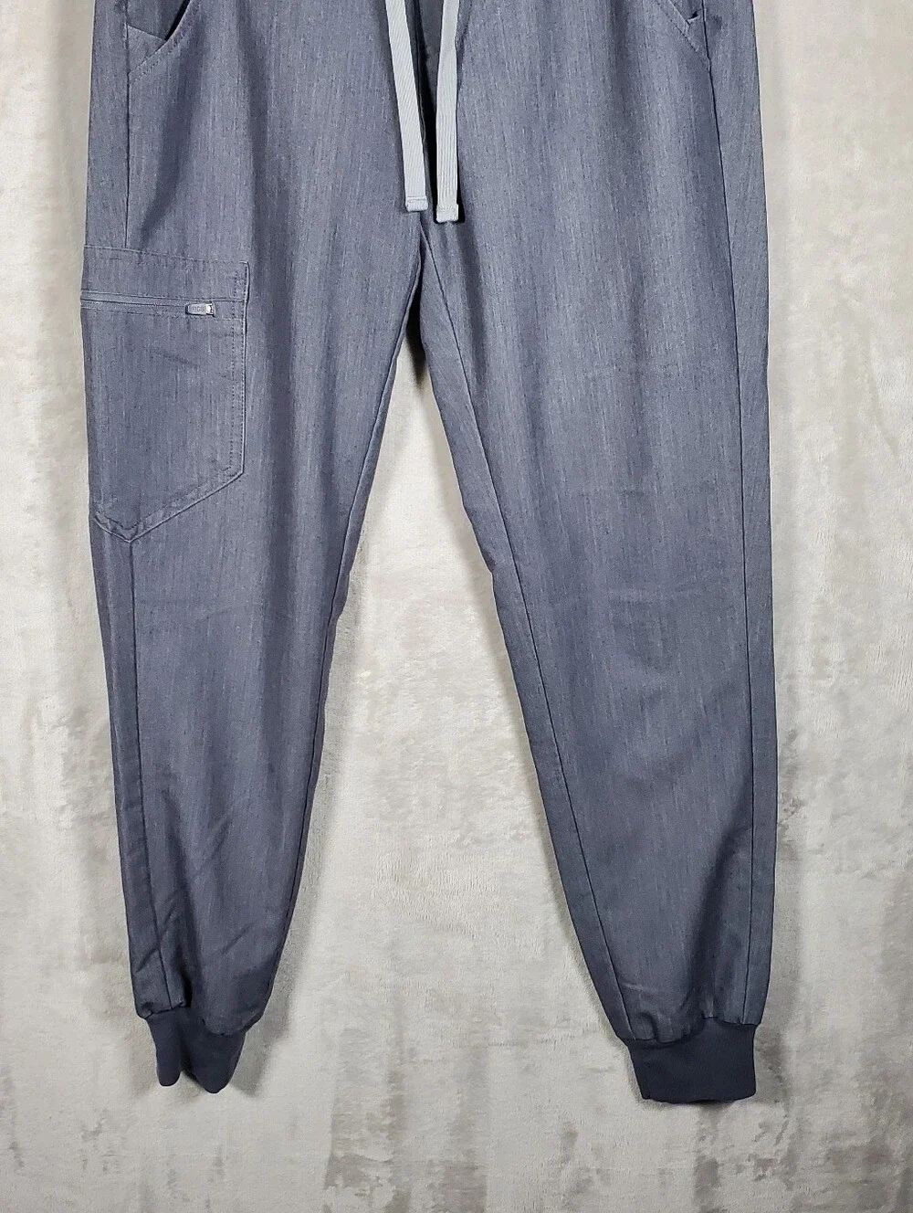 FIGS Zamora Jogger Scrub Pants Womens XS Charcoal Medical Nurse Workwear Cargo